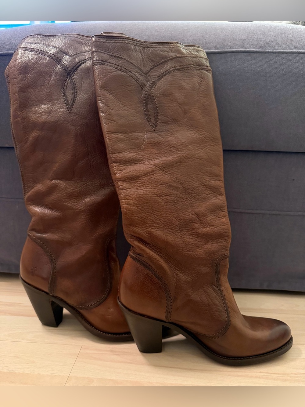 Frye Brown Leather Riding Boots NEVER WORN Women’s Size 8